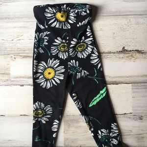 Lularoe Leggings Daisy Flowers 3t